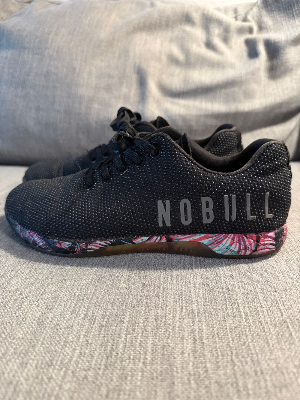 NOBULL women’s palm trainer
